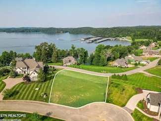 919 Southern Way, Lenoir City, TN 37772