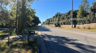 7261 Grelot Rd, Mobile, AL 36695