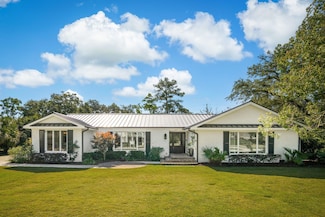 1483 Burningtree Rd, Charleston, SC 29412