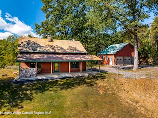 316 Fish And Game Rd, Hudson, NY 12534