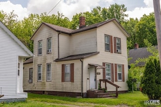 2214 Kemble Ave, South Bend, IN 46613