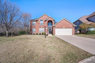 4200 Treehaven Ct, Arlington, TX 76016