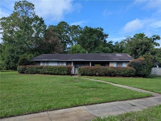 3761 Heritage Dr N, Mobile, AL 36609