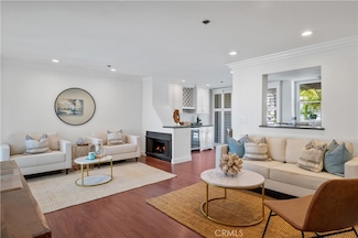 555 Esplanade Unit 320, Redondo Beach, CA 90277