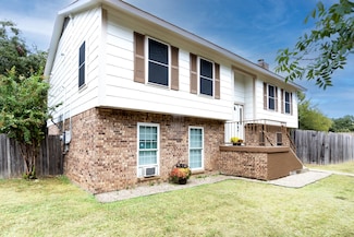 5000 Bama Dr, Arlington, TX 76017