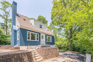 1712 Holden St, Cincinnati, OH 45214