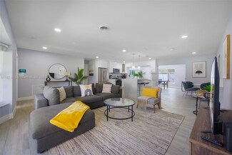 5240 NE 14th Terrace, Fort Lauderdale, FL 33334