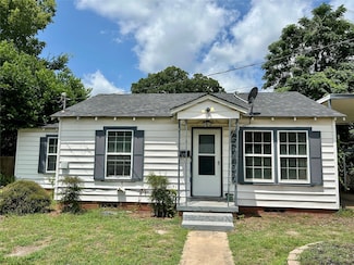 310 Dean St, Athens, TX 75751
