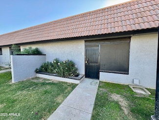 9015 W Elm St Unit 2, Phoenix, AZ 85037