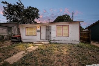 723 Larry, San Antonio, TX 78202
