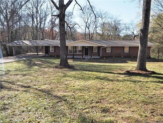 3655 31st Street Ln NE, Hickory, NC 28601