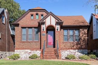 5533 Rhodes Ave, Saint Louis, MO 63109