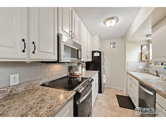 1616 Longbow Ct, Lafayette, CO 80026