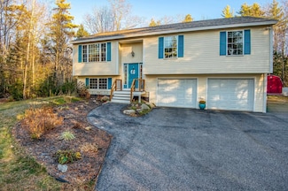 191 Hiram Philbrook Rd, Center Conway, NH 03813