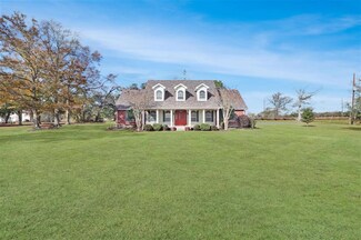 1235 Staci Ln, Sulphur, LA 70665