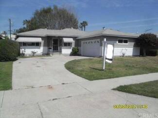 3219 Wolfe St, Lakewood, CA 90712