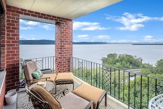 16 Rockledge Ave Unit 5D-2, Ossining, NY 10562