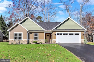 6512 Pullhook Ln, Fayetteville, PA 17222