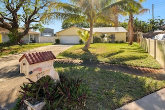 1072 Fernlea Dr, West Palm Beach, FL 33417