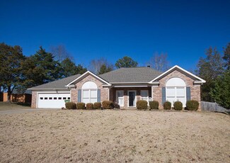 4865 Oak Ridge Dr, Columbus, GA 31909
