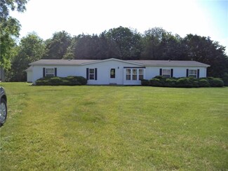 9771 Tower Rd, Gosport, IN 47433