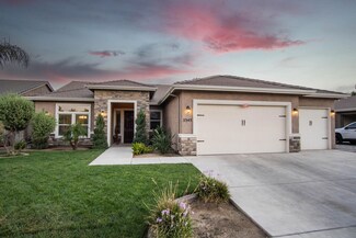 2345 W Bel Aire Ct, Porterville, CA 93257