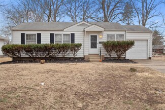1508 Golden Dr, Saint Louis, MO 63137
