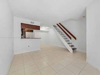8585 NW 6th Ln Unit 9208, Miami, FL 33126