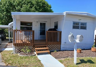 750 12th St Unit 12, Vero Beach, FL 32960
