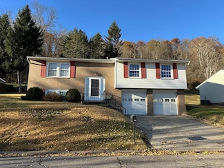 200 Elm Crest Dr, Wheeling, WV 26003