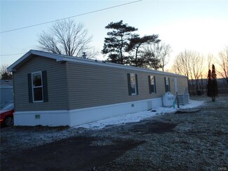 20 Marybelle Rd, Tully, NY 13159
