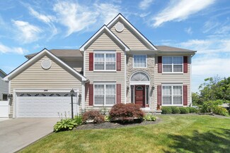 2998 Walkerview Dr, Hilliard, OH 43026