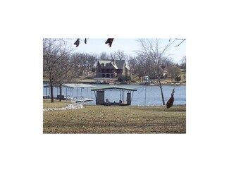 451 Lake Viking Terrace, Gallatin, MO 64640