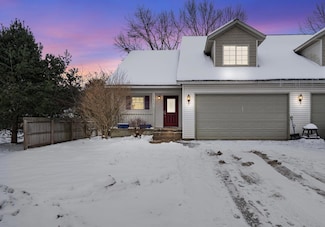 15630 164th Ave, Grand Haven, MI 49417