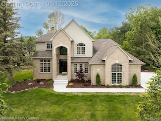 55495 Parkview Dr, Shelby Township, MI 48316