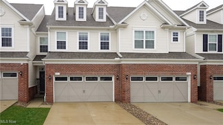 875 Dipper Ln Unit 3, Aurora, OH 44202