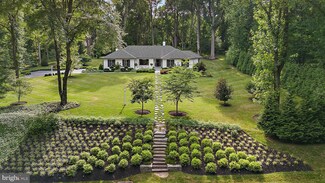119 Shadow Ln, Chadds Ford, PA 19317
