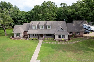 209 Shell Ln, Durant, OK 74701
