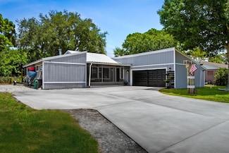 5900 Raintree Trail, Fort Pierce, FL 34982