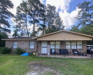 2912 Butler Manor Dr, Hephzibah, GA 30815