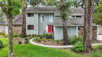 2108 Dogwood Cir, Mount Dora, FL 32757