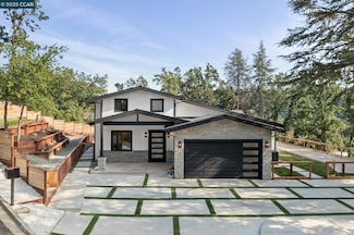 17 Julianne Ct, Walnut Creek, CA 94595