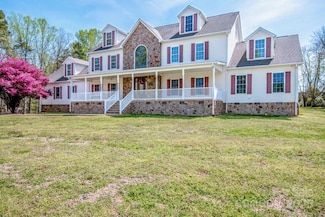 4907 White Oak Ln, Denver, NC 28037