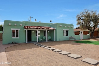 1613 W Flower Cir N, Phoenix, AZ 85015