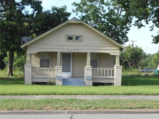 2625 Texas Ave, La Marque, TX 77568