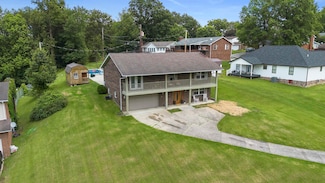 1087 Fox Dr, Russell, KY 41169