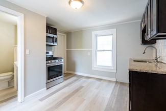 716 Lawrence St Unit 2, Lowell, MA 01852