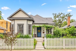 1526 Cortlandt St, Houston, TX 77008