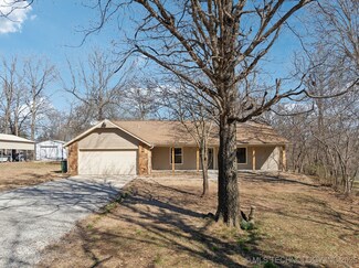 27129 E 84th St S, Broken Arrow, OK 74014