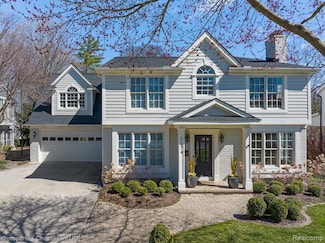1174 Lakeside Dr, Birmingham, MI 48009